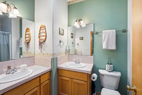 2112 NW Black Pines Place Bend OR 97703