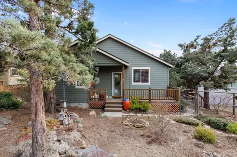 2112 NW Black Pines Place Bend OR 97703