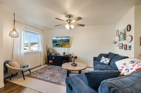 963 SE Maliah Avenue Madras OR 97741