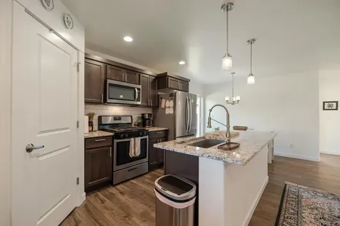 963 SE Maliah Avenue Madras OR 97741