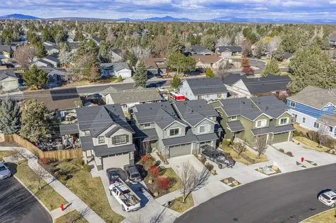 20786 Comet Lane Bend OR 97701