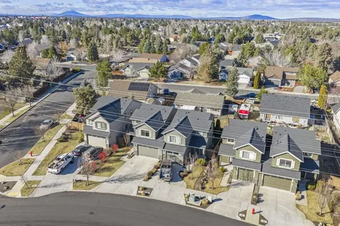 20786 Comet Lane Bend OR 97701