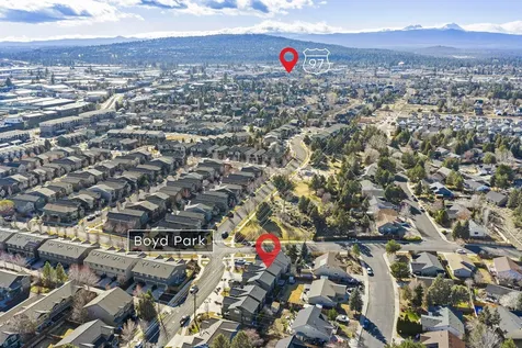 20786 Comet Lane Bend OR 97701