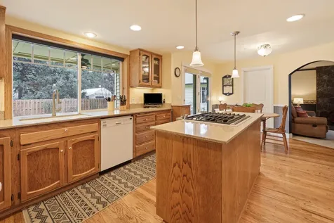 61288 King Saul Avenue Bend OR 97702
