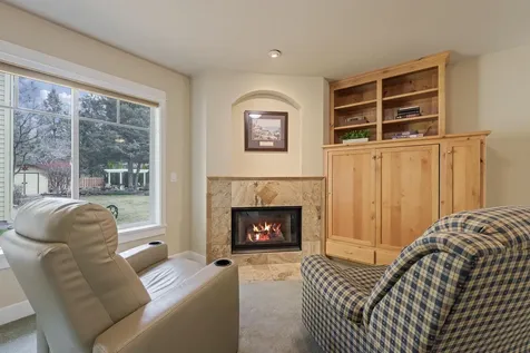 61288 King Saul Avenue Bend OR 97702