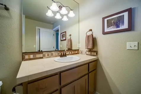411 NW 25th Street Redmond OR 97756