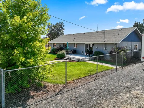 1923 NE Upas Avenue Redmond OR 97756