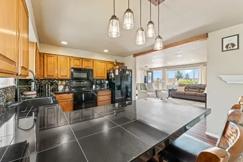 1923 NE Upas Avenue Redmond OR 97756