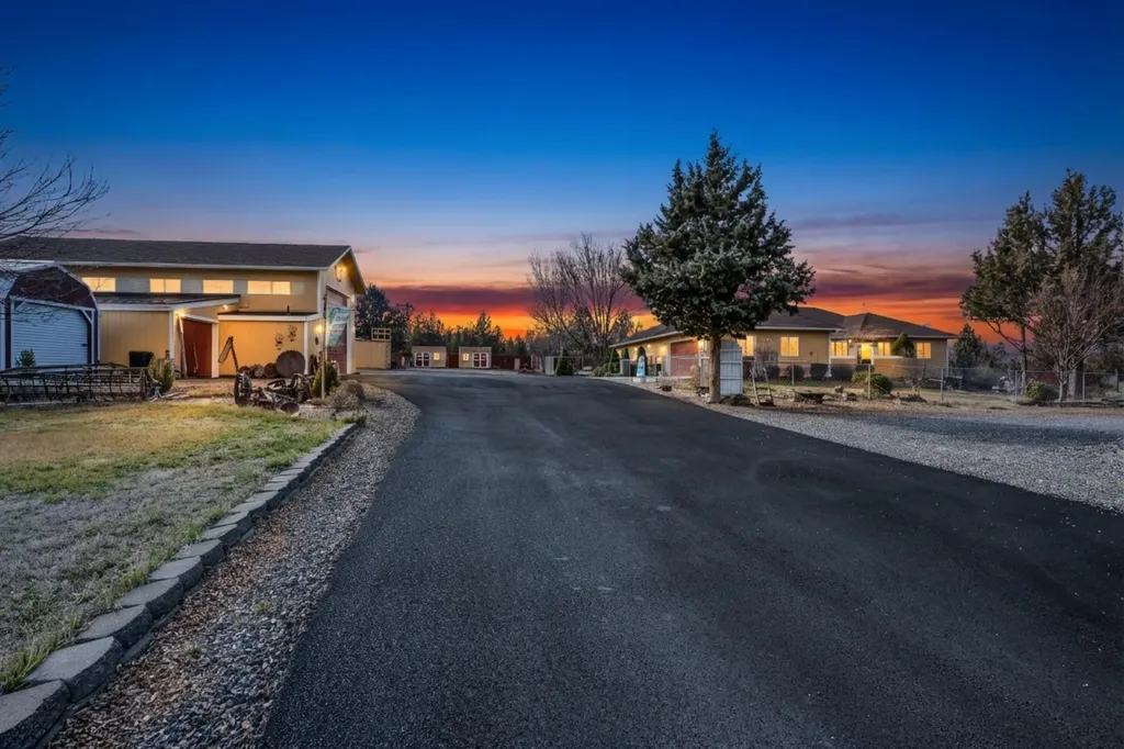 14300 SW Chickadee Road Terrebonne OR 97760