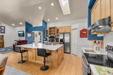 14300 SW Chickadee Road Terrebonne OR 97760