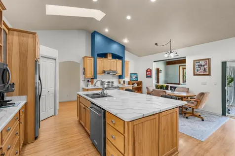 14300 SW Chickadee Road Terrebonne OR 97760