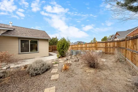 3344 SW Cascade Vista Drive Redmond OR 97756