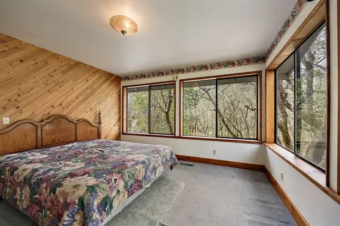 13645 E Evans Creek Road Rogue River OR 97537