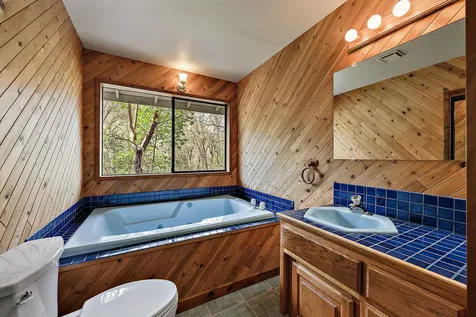 13645 E Evans Creek Road Rogue River OR 97537