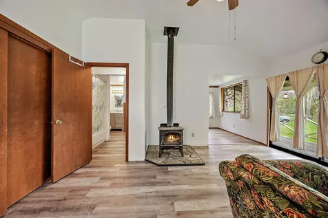 13645 E Evans Creek Road Rogue River OR 97537