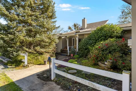 342 Buysman Way Grants Pass OR 97526