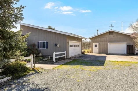 342 Buysman Way Grants Pass OR 97526