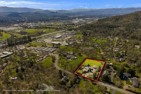 342 Buysman Way Grants Pass OR 97526