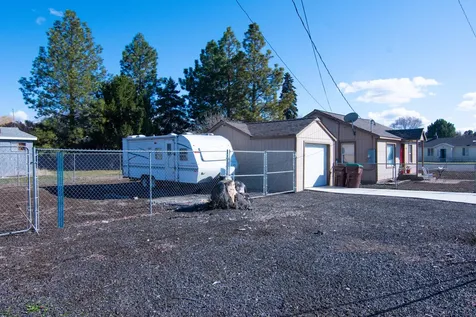 398 SE Court Street Prineville OR 97754