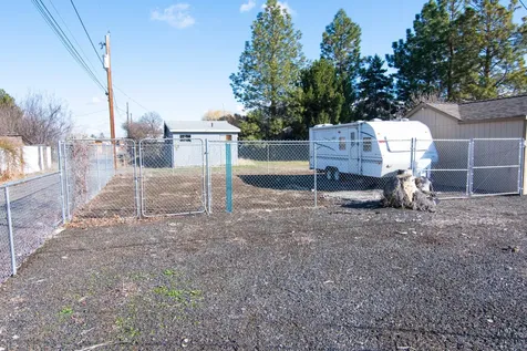 398 SE Court Street Prineville OR 97754