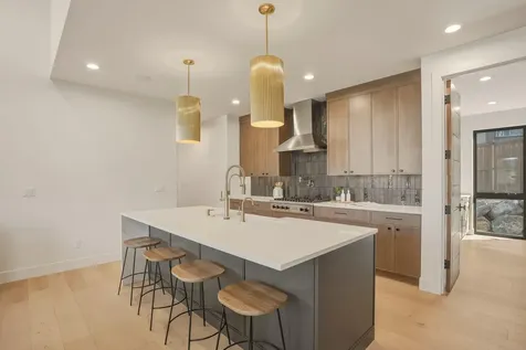 62475 NW Woodsman Loop Bend OR 97703