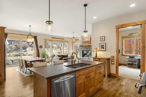 18667 Coffee Court Bend OR 97702