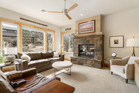18667 Coffee Court Bend OR 97702