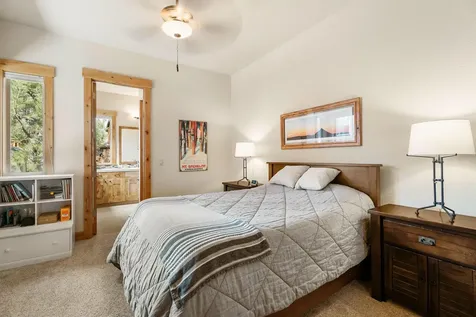 18667 Coffee Court Bend OR 97702