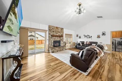 147 NW Saddlehorn Court Prineville OR 97754