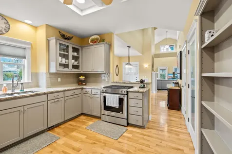 110 Taylor Street Jacksonville OR 97530