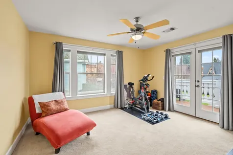 110 Taylor Street Jacksonville OR 97530