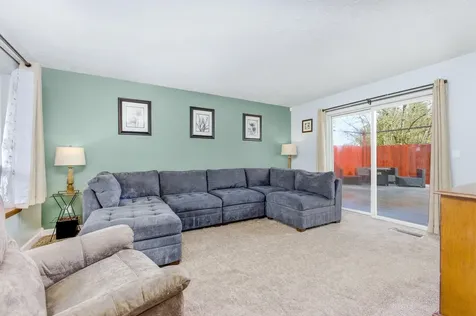 4820 Rebecca Street NE Salem OR 97305