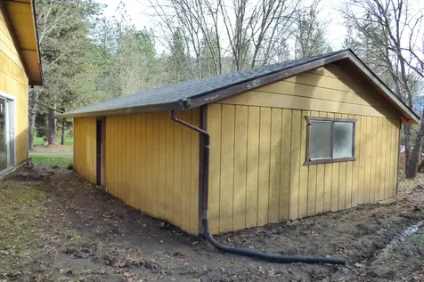 4704 Cloverlawn Drive Grants Pass OR 97527