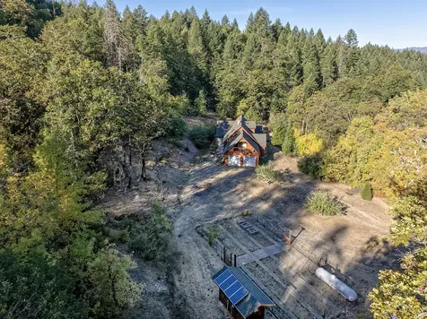 1193 Greenview Drive Cave Junction OR 97523