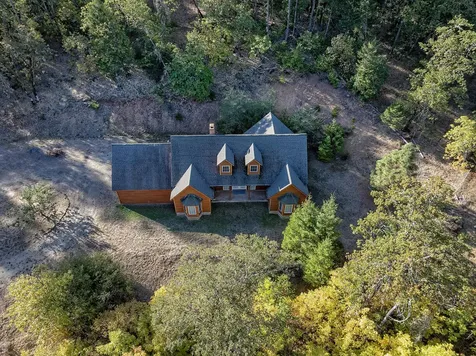 1193 Greenview Drive Cave Junction OR 97523
