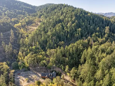 1193 Greenview Drive Cave Junction OR 97523