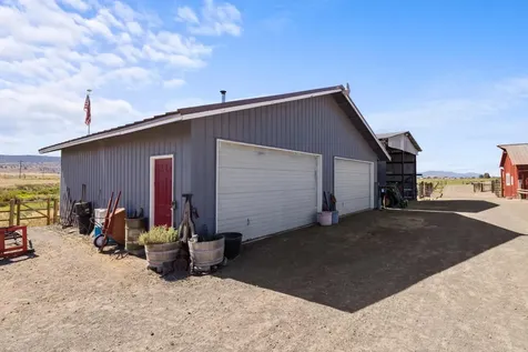 10403 Matney Way Klamath Falls OR 97603