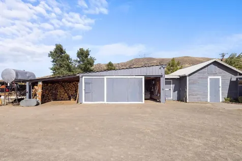10403 Matney Way Klamath Falls OR 97603