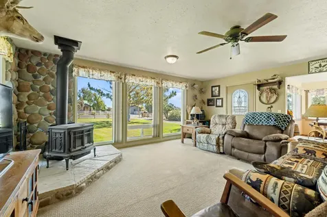 10403 Matney Way Klamath Falls OR 97603