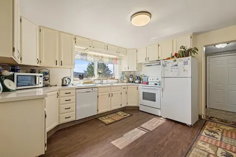 10403 Matney Way Klamath Falls OR 97603