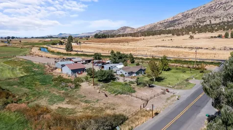10403 Matney Way Klamath Falls OR 97603