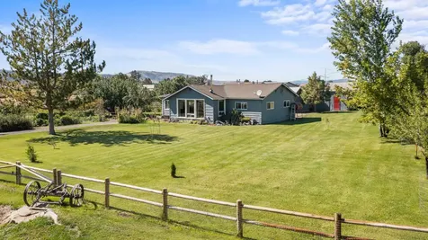 10403 Matney Way Klamath Falls OR 97603
