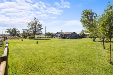 10403 Matney Way Klamath Falls OR 97603