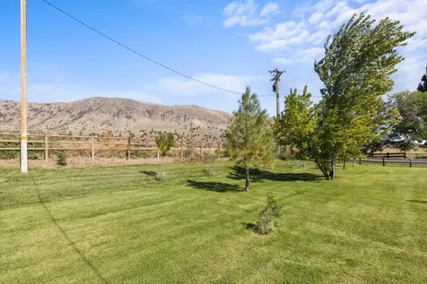 10403 Matney Way Klamath Falls OR 97603