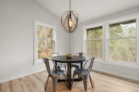 170 Pine Ridge Drive Grants Pass OR 97527