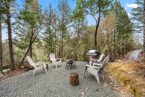 170 Pine Ridge Drive Grants Pass OR 97527