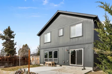 20739 NE Angora Court Bend OR 97701