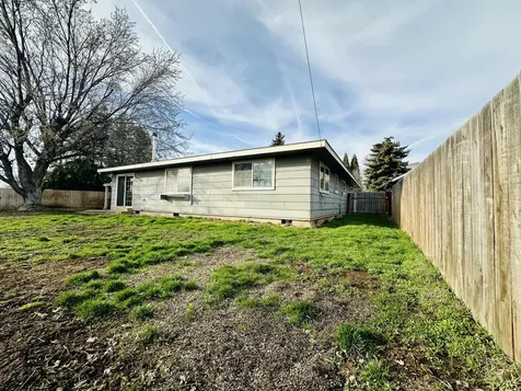 6276 Bryant Avenue Klamath Falls OR 97603