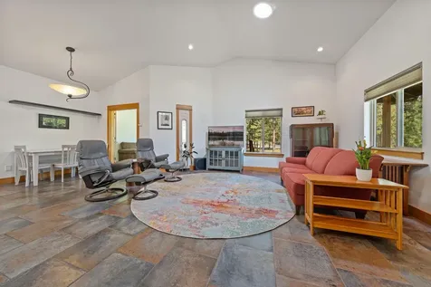 16844 Brenda Drive Bend OR 97707