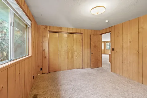 837 S Royal Avenue Eagle Point OR 97524